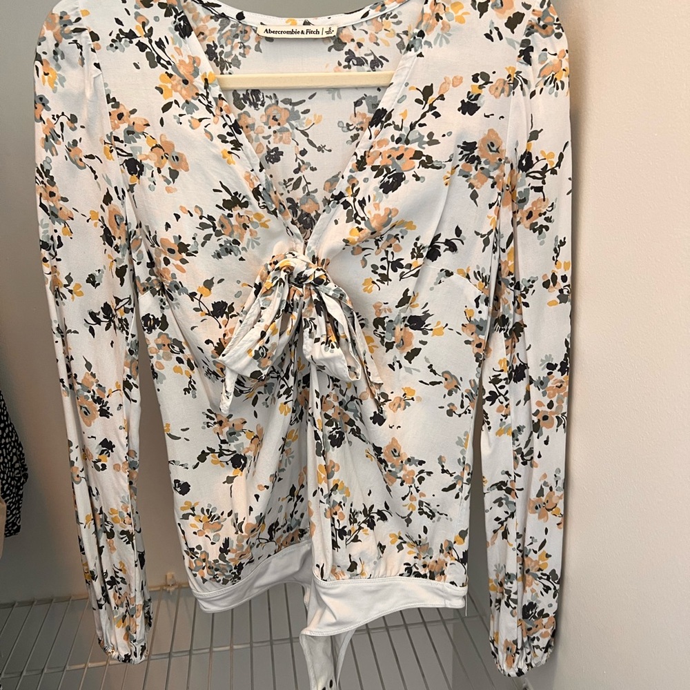 Floral Tie-Front Blouse